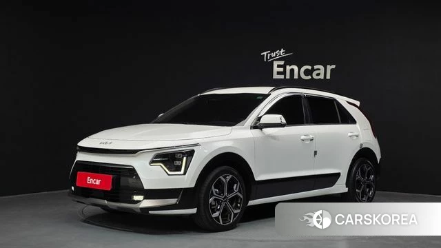 Kia Di Ol Nu Niro 2022 Белый из Кореи