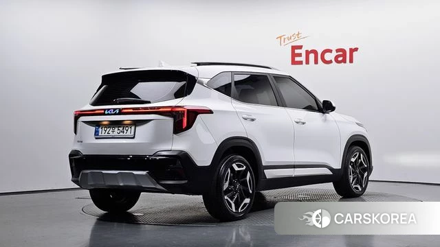 Kia The New Seltos 2022 Белый из Кореи