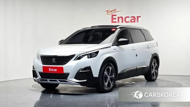 Peugeot 5008 second generation 2020 Белый из Кореи