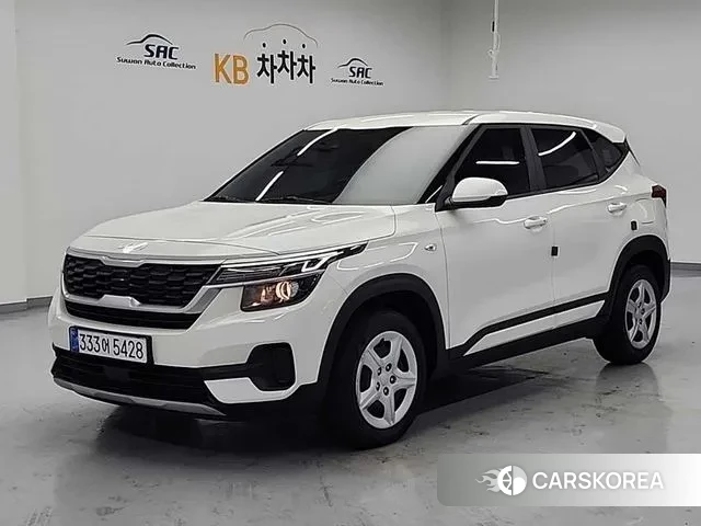 Kia Seltos 2022 Белый из Кореи