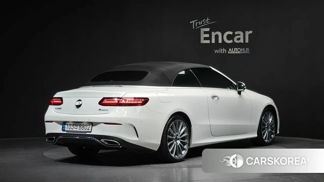 Mercedes-Benz E-Class W213 2022 Белый из Кореи