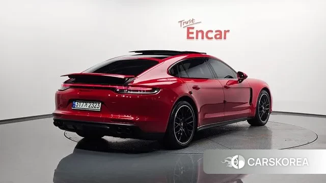 Porsche Panamera (971) 2022 Красный из Кореи