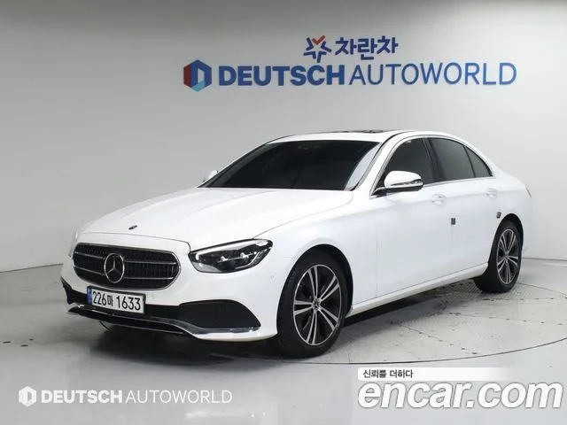 Mercedes-Benz E-Class W213 2021 Белый из Кореи