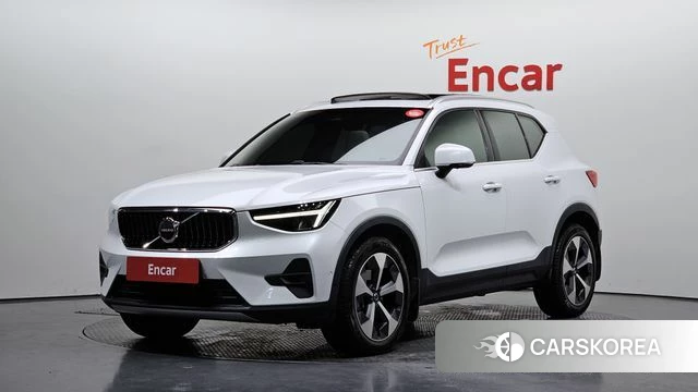 Volvo XC40 2022 Белый из Кореи