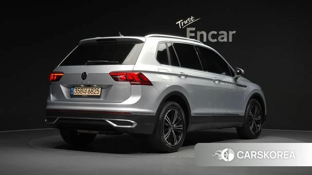 Volkswagen Tiguan second Generation 2021 Серебряный из Кореи