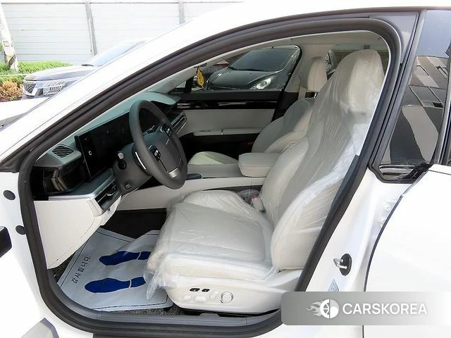 Hyundai Grandeur (GN7) 2023 Белый из Кореи