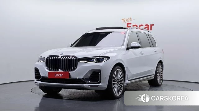 BMW X7 (G07) 2022 Белый из Кореи