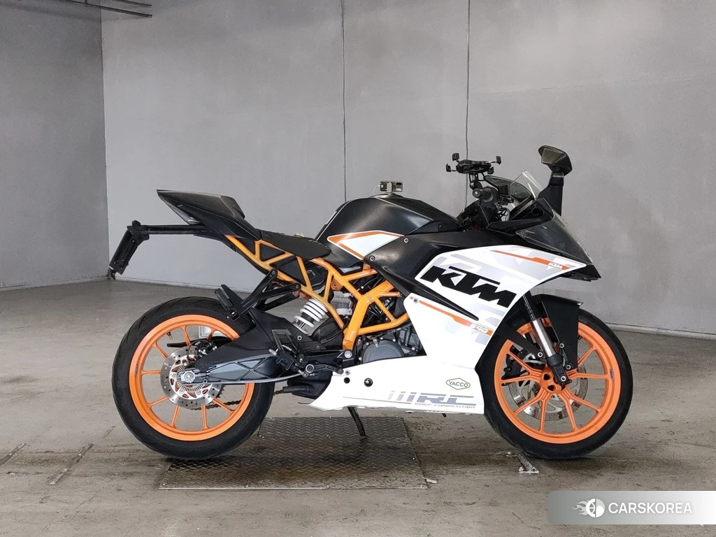 Проданный KTM RC 390 2015 из Японии