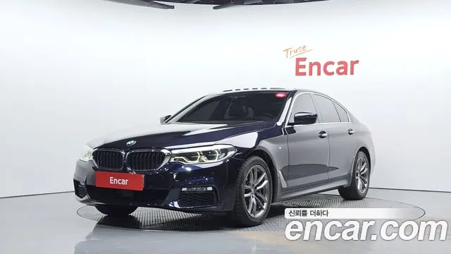 BMW 5 Series (G30) 2018 Черный из Кореи