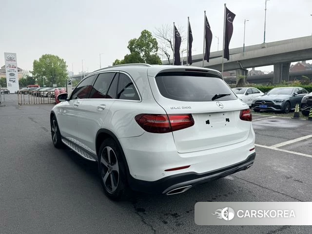 Mercedes-Benz GLC 2018 Белый из Китая