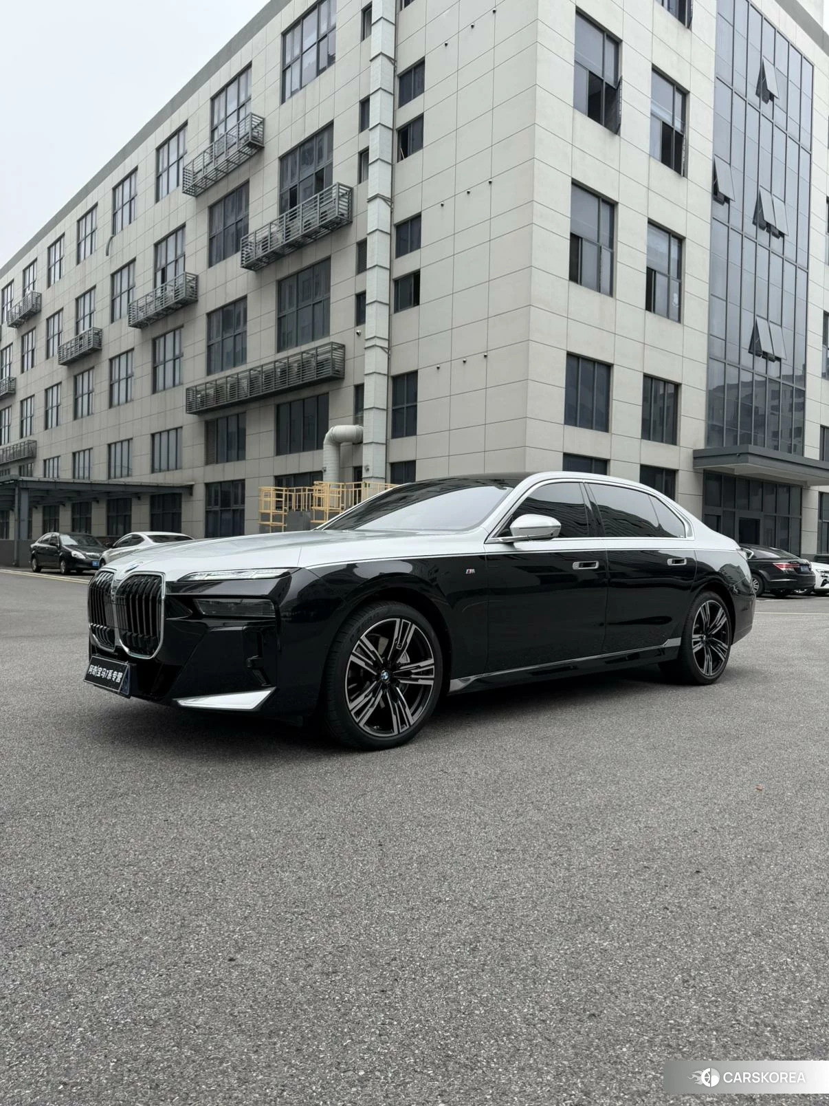 BMW 7 series 2022 Черный из Китая