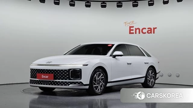Hyundai Grandeur Hybrid (GN7) 2023 Белый из Кореи