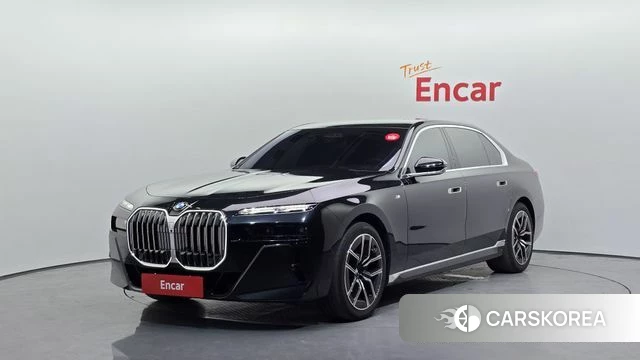 BMW 7 Series (G70) 2024 Черный из Кореи