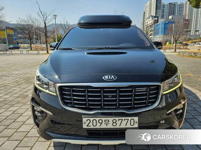 Kia The New Carnival 2019 Черный из Кореи