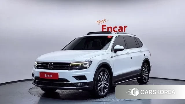 Volkswagen Tiguan Allspace 2020 Белый из Кореи