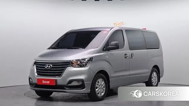 Hyundai The New Grand Starex 2019 Серебристо-серый из Кореи