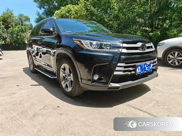 Toyota Highlander 2021 Черный из Китая