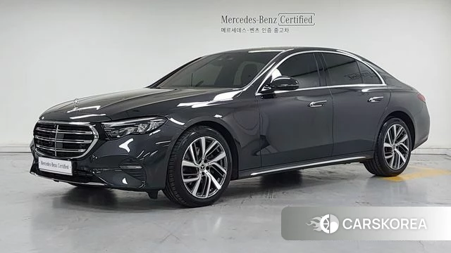 Mercedes-Benz E-Class W214 2024 Серый из Кореи