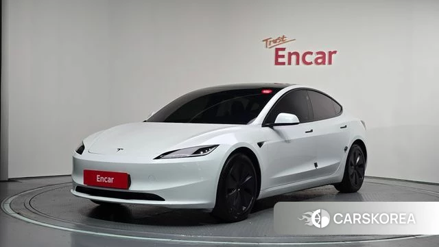 Tesla Model 3 2024 Белый из Кореи