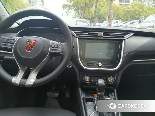 Roewe RX3 2018 Белый из Китая