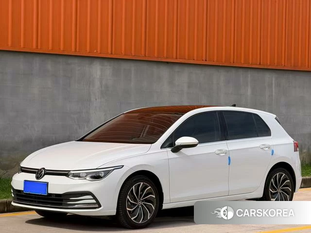 Volkswagen Golf 2024 Белый из Китая