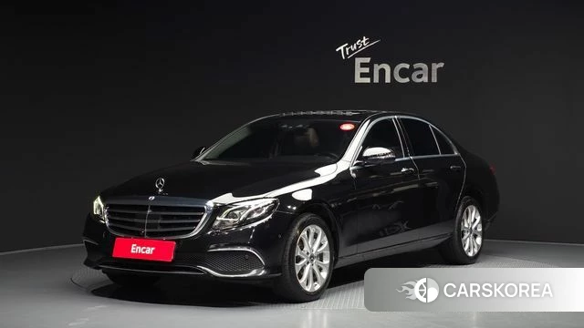 Mercedes-Benz E-Class W213 2020 Черный из Кореи