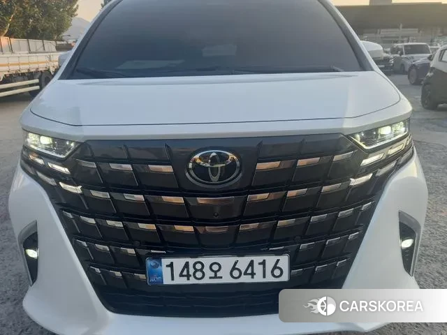 Toyota Alphard 4th Generation 2024 Белый из Кореи