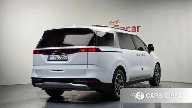 Kia Carnival 4th generation 2022 Белый из Кореи