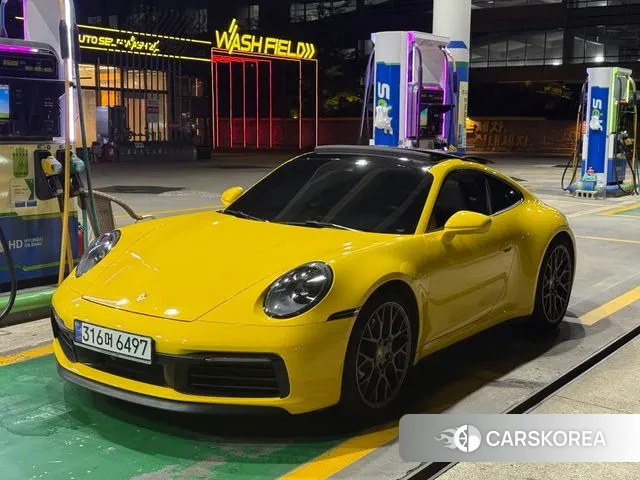 Porsche 911(992) 2020 Желтый из Кореи