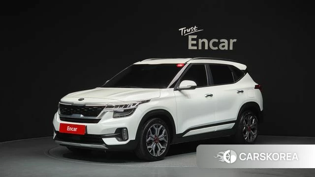 Kia Seltos 2021 Белый из Кореи