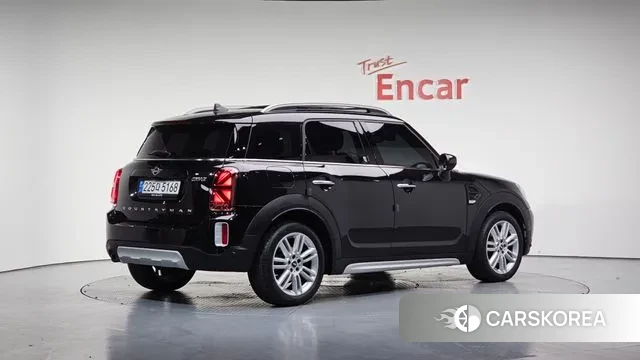 Mini Cooper Countryman 2022 Черный из Кореи