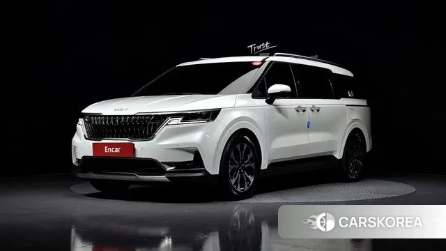 Kia Carnival 4th generation 2022 Белый из Кореи