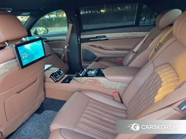 Genesis G90 2021 Серый из Кореи