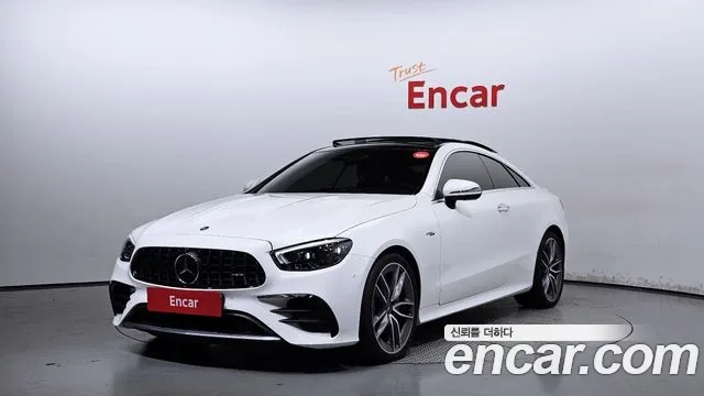 Mercedes-Benz E-Class W213 2021 Белый из Кореи