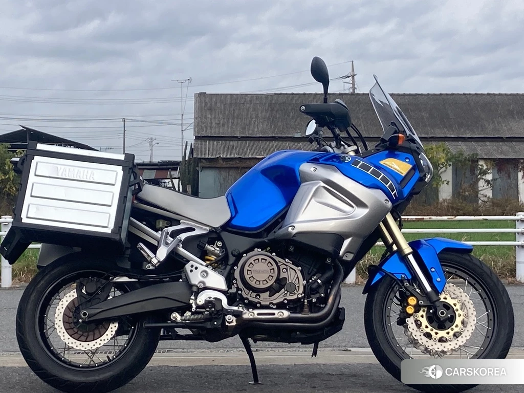Проданный Yamaha XT1200Z SUPER TENERE 2011 из Японии