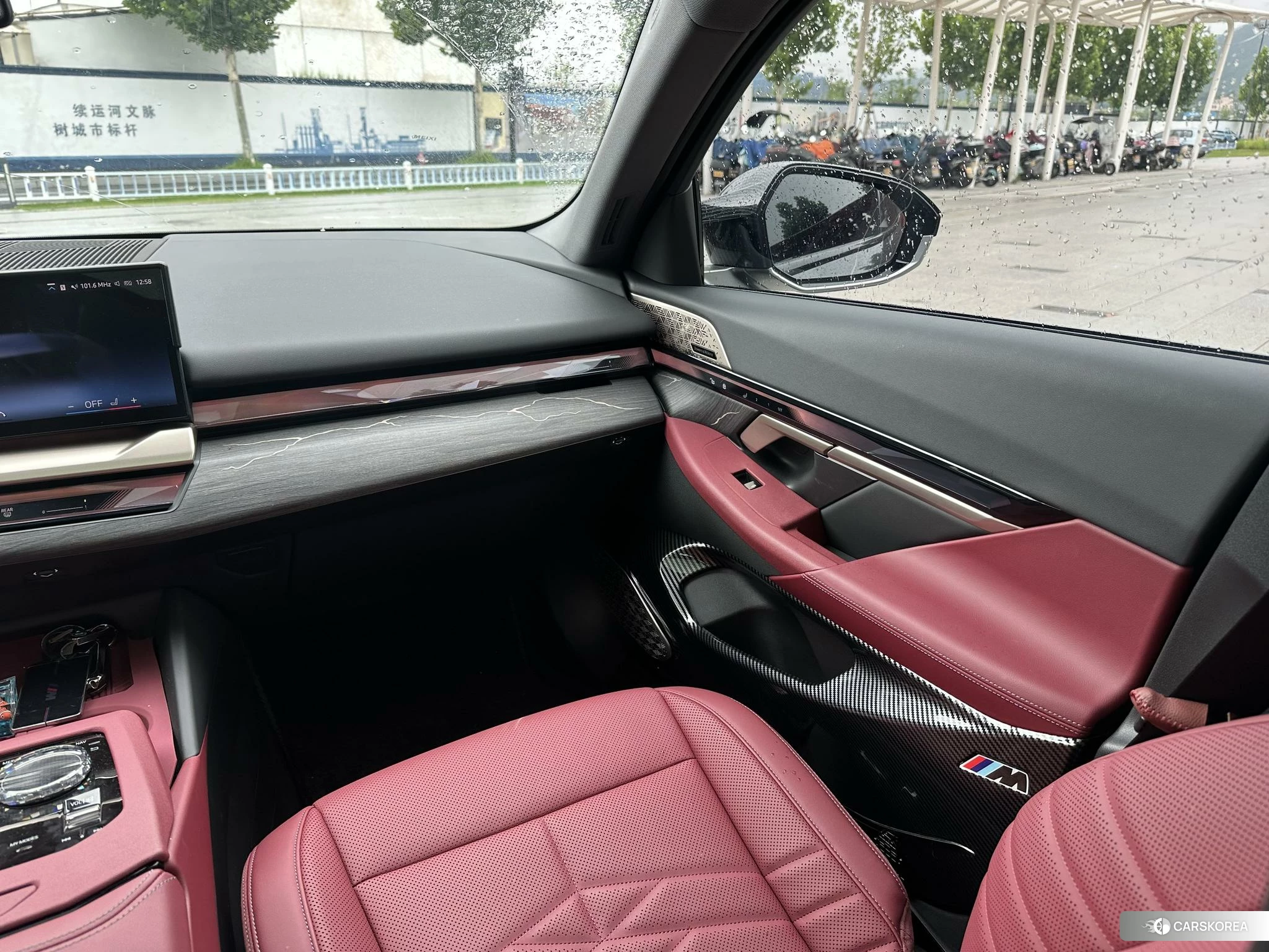 BMW 5 series 2024 Черный из Китая