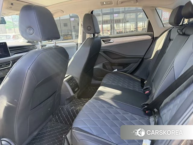 Volkswagen Sagitar 2022 Черный из Китая