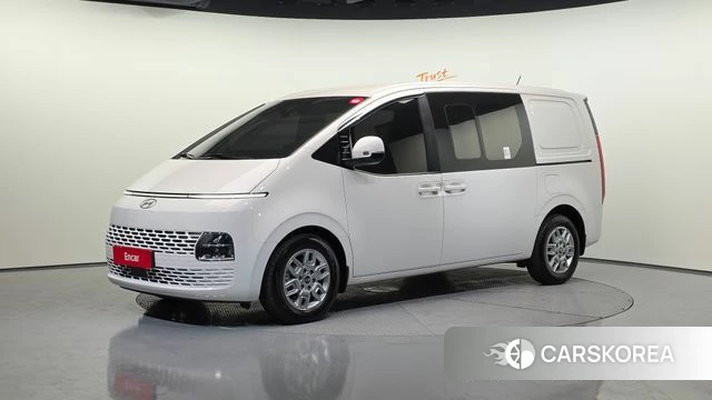 Hyundai Staria 2025 Белый из Кореи