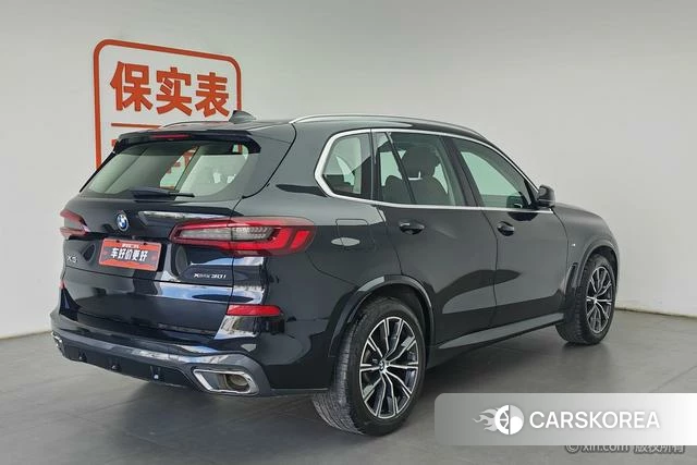 BMW X5 (imported) 2022 Черный из Китая