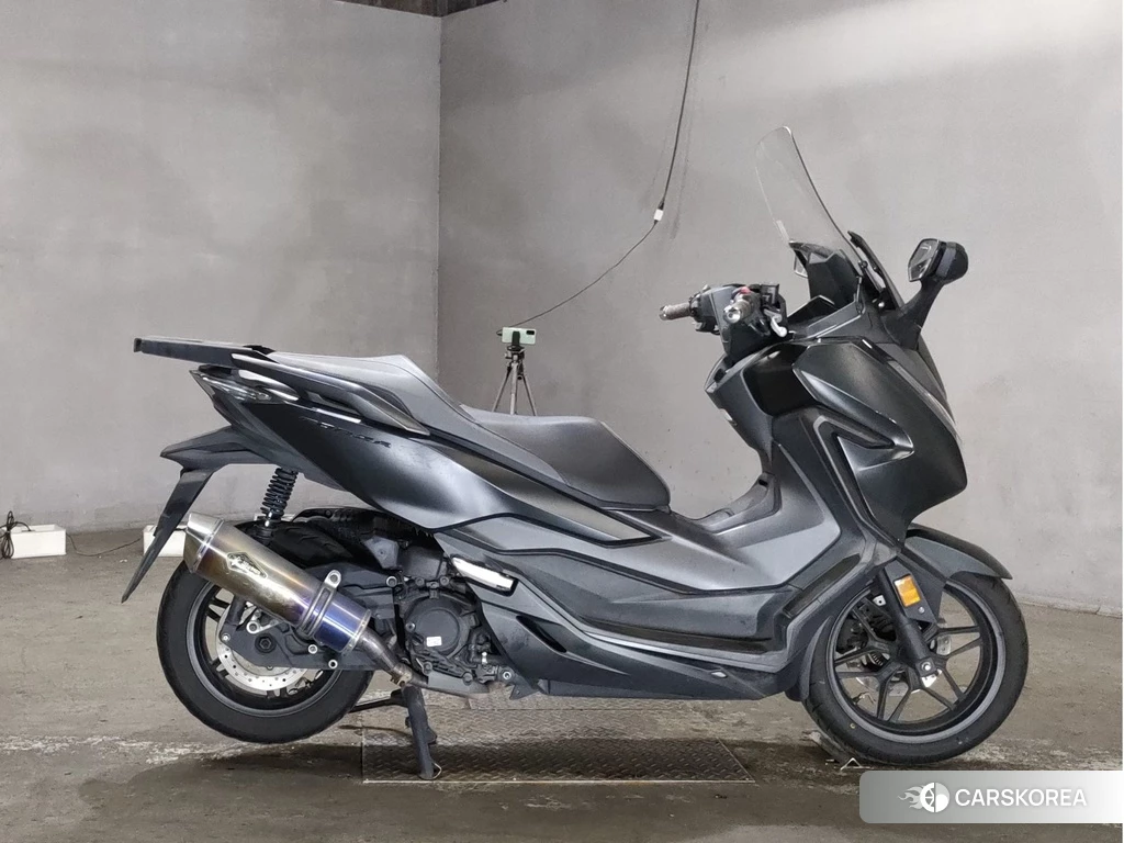 Проданный Honda FORZA 2018 из Японии, фото 2