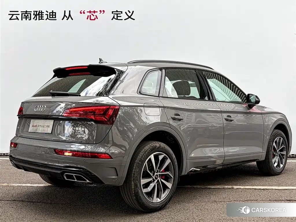 Audi Q5L 2026 Silver/gray из Китая