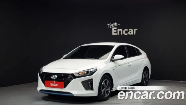 Hyundai Ionic Hybrid 2019 Белый из Кореи