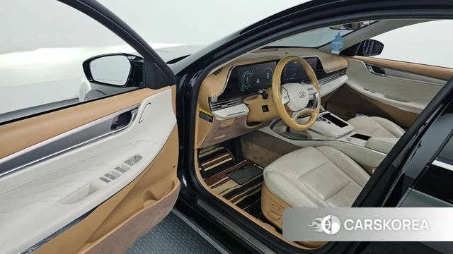 Hyundai The New Grandeur IG Hybrid 2020 Черный из Кореи