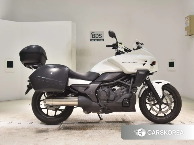 Проданный Honda CTX700 id 3969809 из Японии