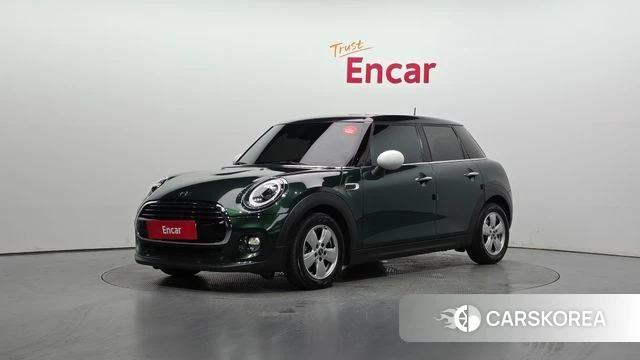 Mini Cooper 2018 Темно-зеленый из Кореи