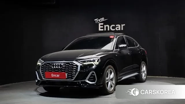 Audi Q3 (F3) 2022 Черный из Кореи