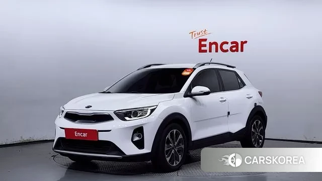 Kia Stonic 2019 Белый из Кореи