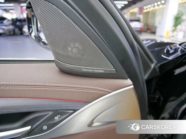 BMW 5 series 2021 Черный из Китая