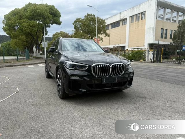BMW X5 (imported) 2021 Черный из Китая