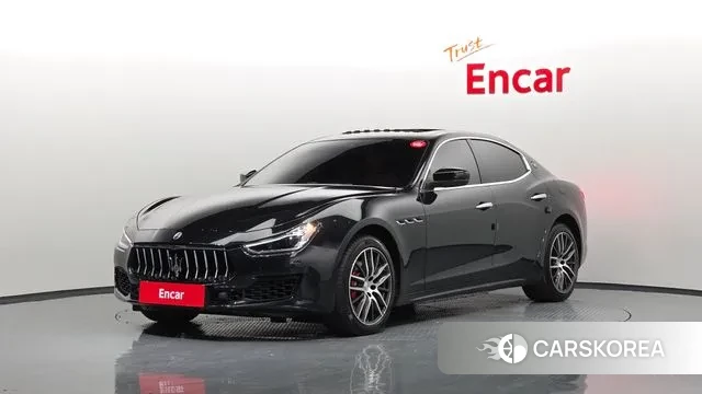 Maserati Ghibli 2018 Черный из Кореи